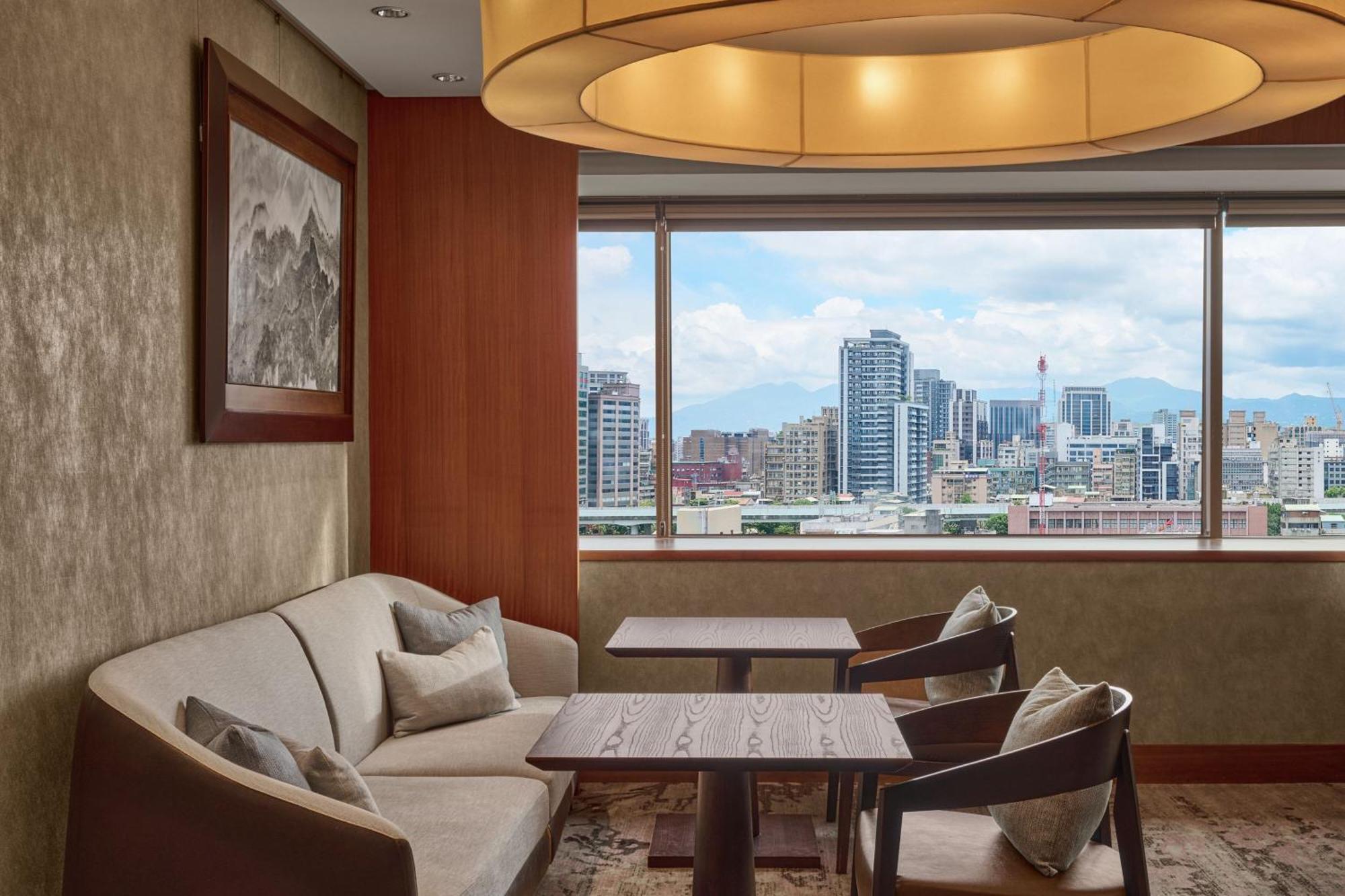 Sheraton Grand Taipei Hotel Exterior foto